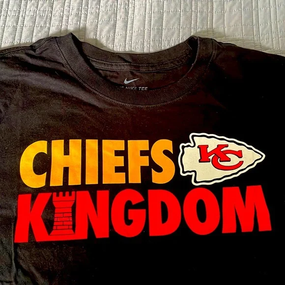 NIKE KANSAS CITY CHEIFS T-SHIRT LARGE - Picture 1 of 4